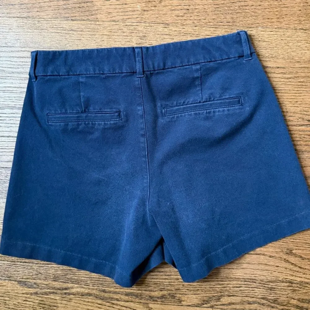 Old Navy High-Rise Pixy Navy Blue Chino Shorts Size 4